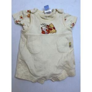 Disney Baby Vintage Winnie the Pooh 2 piece romper in Size 3 Months